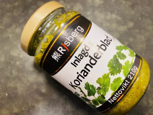 Korianderblad inlagda (210 g)