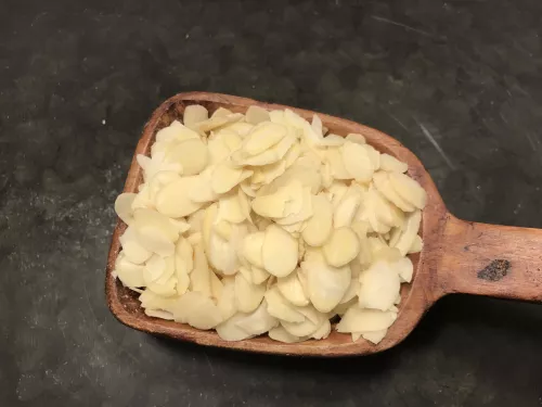 Mandel blancherad hyvlad (170 g)