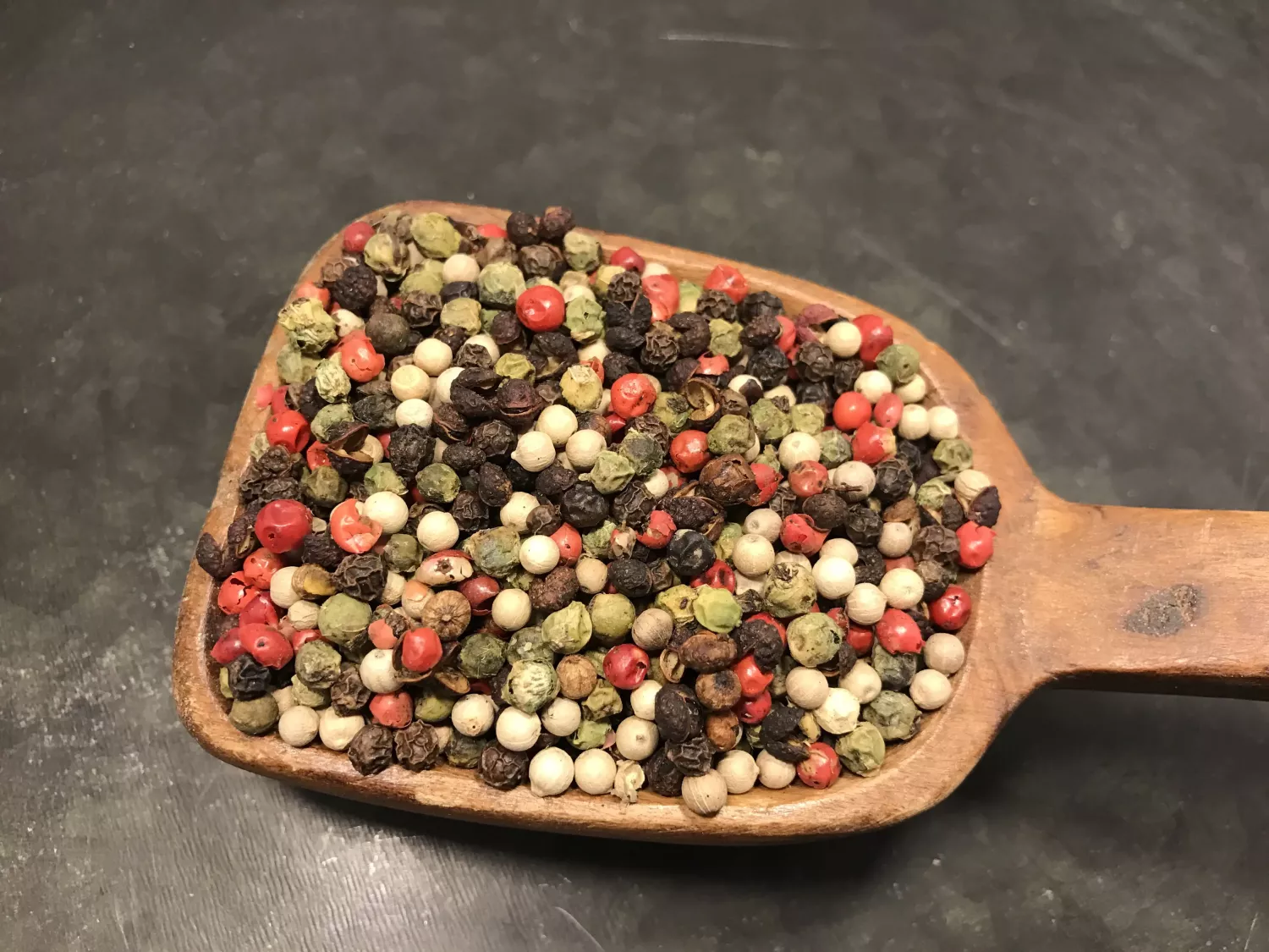 Pepparmix hel (5 peppar) 1 kg/förp (1 kg)