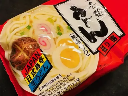 Japanska Udonnudlar "färska" (800 g)