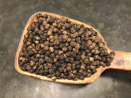 Svartpeppar Tellicherry hel (80 g)