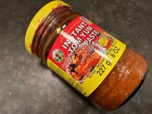 Tom Yum Pasta för grytor (227 g)