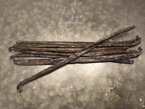 Vaniljstång Hel Bourbon Madagaskar (1 stång/förp vikt ca 3-4 gram)