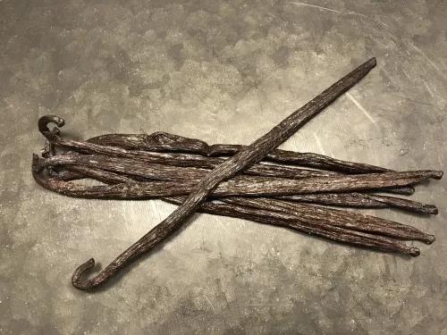Vaniljstång Hel Tahiti (1 stång/förp vikt ca 8-10 gram)