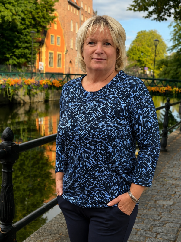 Topp marin mönstrad