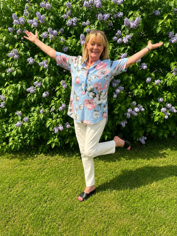 Blus blå blommig Annie