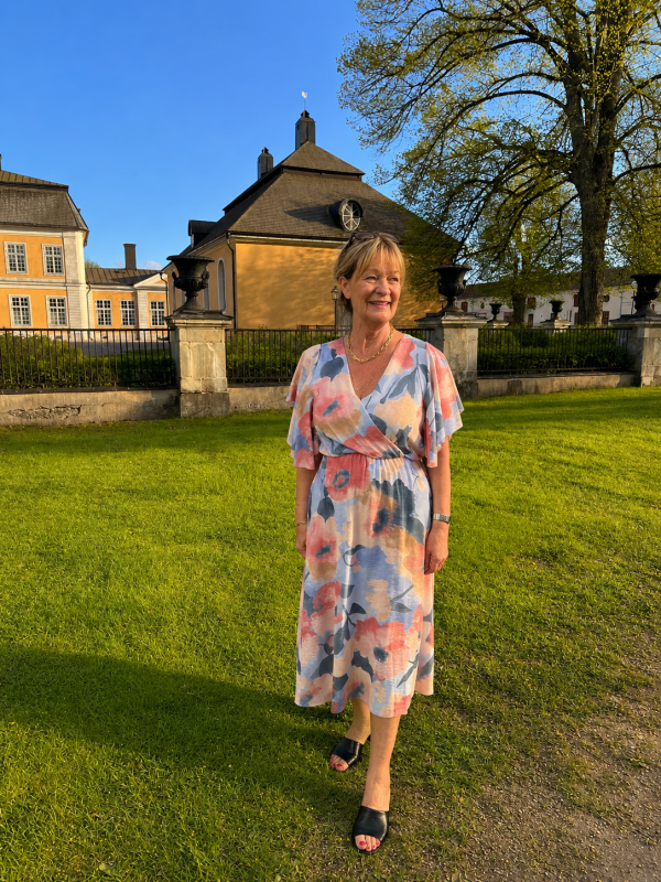 Klänning blommig Maria