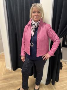 Skinnjacka Thea rosa