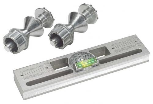 Jackson curv-o-mark universal level (J1904)