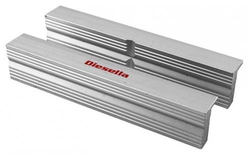 ALU skyddsbackar räfflade (1 par)