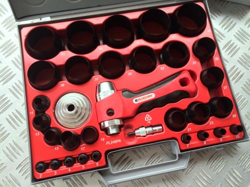 Boehm  JLB 350PAUS Huggpipesats 1/8"-2"