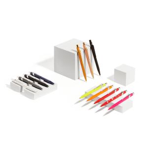 Caran d'Ache 849 Blå Kulspets