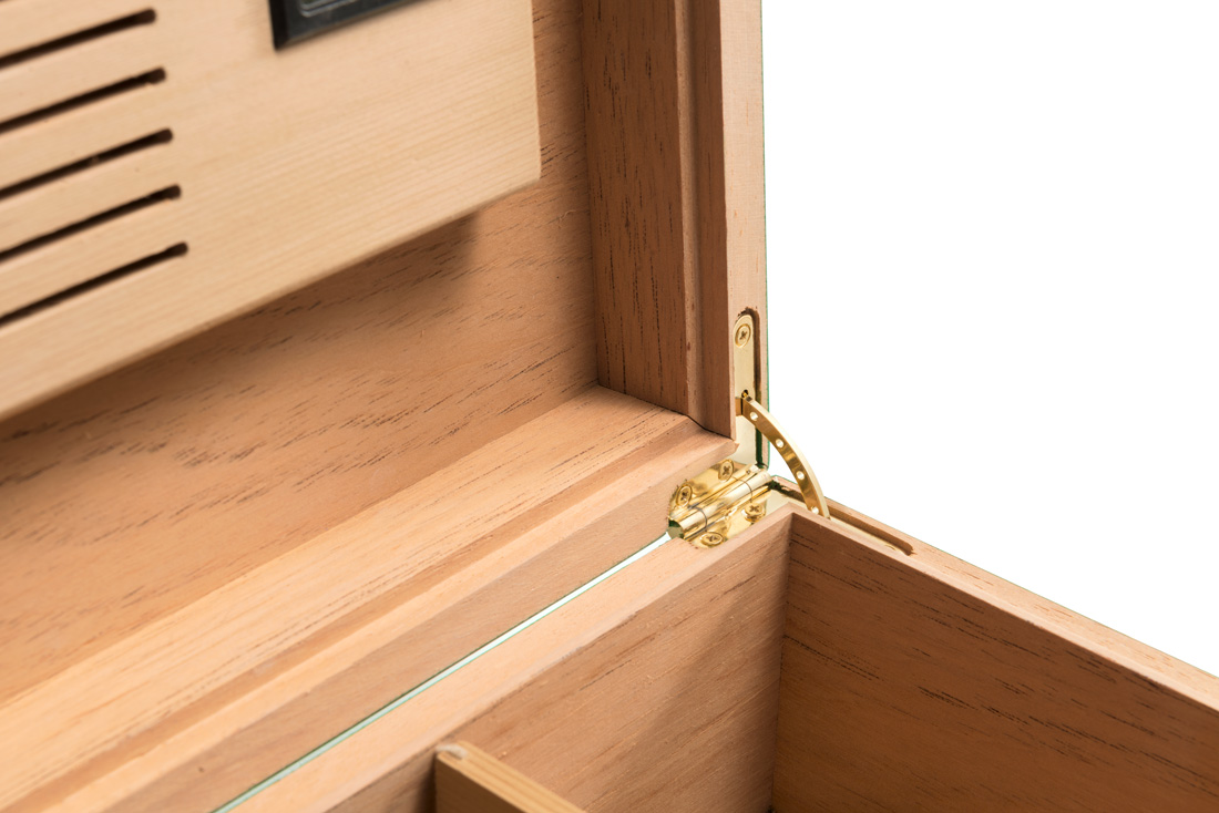 Morici humidor interiör
