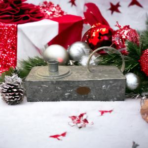 Ljusstake med tändstickslåda