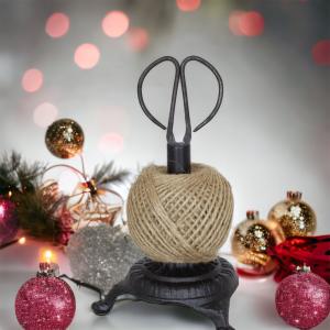 Sax med snöre på ställning gammaldags