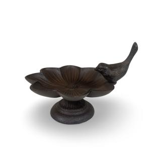 Fågelbad i gjutjärn, Fågel på blomblad - Miljögården