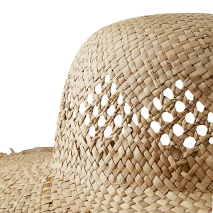 Stråhatt San Remo, Natur med rufsig kant