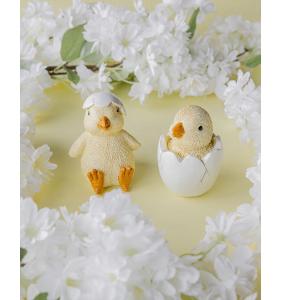 Kyckling med äggskal (Höjd 8cm) - A lot     BERÄKNAD LEV: MARS