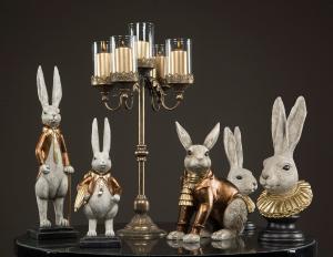 Kaninhuvud med guldkrage, 50 cm - A lot