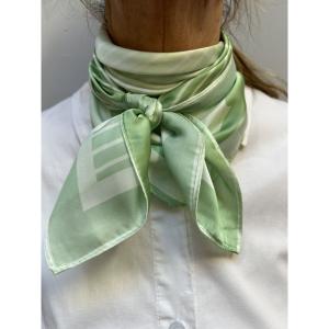 Scarves, Randig Grön (70x70 cm) - Three M