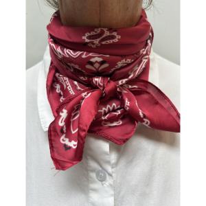 Scarves, Vinröd Paisely (70x70 cm) - Three M
