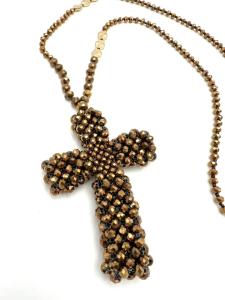 Halsband Långt, Pärlor och stort kors i brunt - Cat & Co