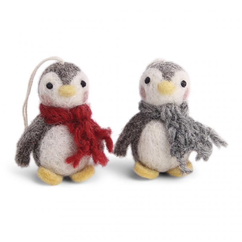Tovade pingvinbebisar med röd och grå halsduk, set om 3 - En Gry & Sif