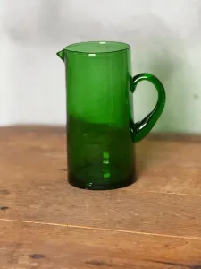 Karaff med handtag, Grönt glas (8,5x19 cm) - Karl Fredrik på Eklaholm
