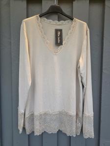 Långärmad topp med spets, Beige Tina - Caramelle Fashion