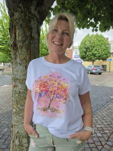 T-shirt Inze, Life is good (träd och fjärilar) Rosa - Soulful Fashion