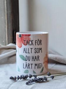 Mugg, Tack för allt som du har lärt mig! (Röd blom) - Gamla Stans Kreativa