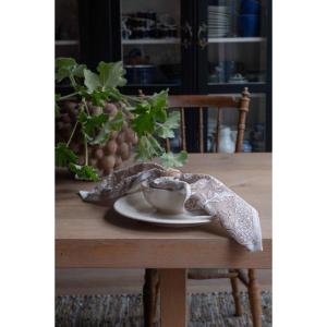 Tygservett i sandfärgade toner, Sonia - 45x45 cm