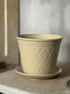 Kruka med fat, Eklöv (16x12 cm) - KARL FREDRIK PÅ EKLAHOLM
