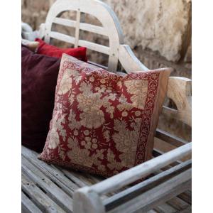 Kuddfodral Röd Blom, Sonia  48x48 cm