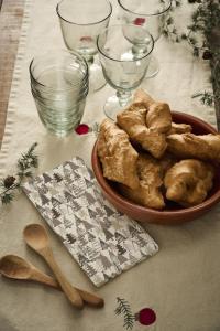 Servett Julgranar i brunt (Buffé) - Ib Laursen