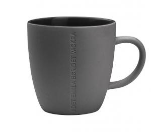 ERNST Mugg med öra, Citat i stengods, Mörkgrå