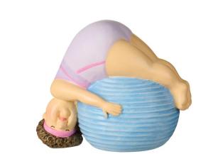 Yogadam på pilatesboll - Ib Laursen