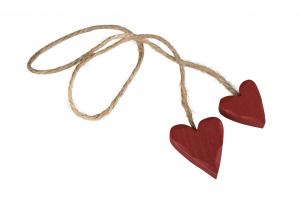 Trähjärtan 3 cm (2 mörkröda i rep) - A lot  (32082)
