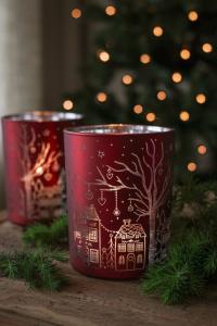 Majas Ljuslykta, Winter Cottage (Röd, 10x12 cm) - Majas Cottage