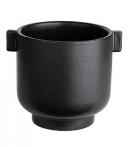 ERNST Kruka med öra, svart stengods (Höjd 14 cm)