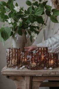 Majas Ljuslykta Classico, Brunfärgat glas (11x12 cm) - Majas Cottage