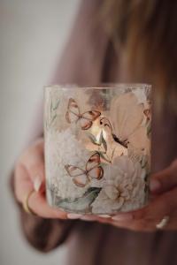 Majas Lykta Hortensia & Butterflies 9x10 cm - Majas Cottage    BERÄKNAD LEV: APRIL