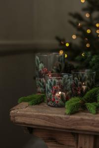 Majas Lykta, Winterberries (7x8 cm) - Majas Cottage    BERÄKNAD LEV: OKT