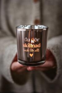 Majalykta Du gör skillnad - Majas Cottage    BERÄKNAD LEV: SEP