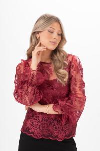 Blus med spets och satinband i nacken, Rubinröd Amandine - Capri Collection