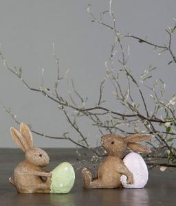 Kanin med grönt ägg