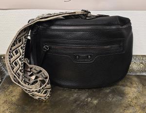 Bumbag Svart, Pia - Soulful Fashion