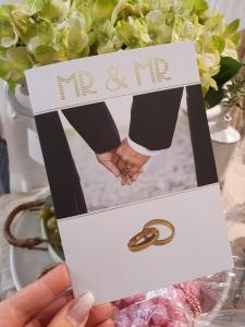 Mr & Mr, kort från Pictura