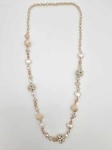 Halsband Långt, Pärlor och hjärtan i Sand / Creme - Cat & Co