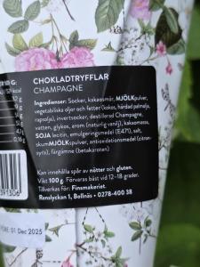 Strut FOR SOMEONE SPECIAL, Vit blommig  - Finsmakeriet
